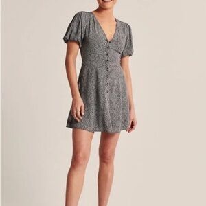 Abercrombie puff sleeve button front mini dress